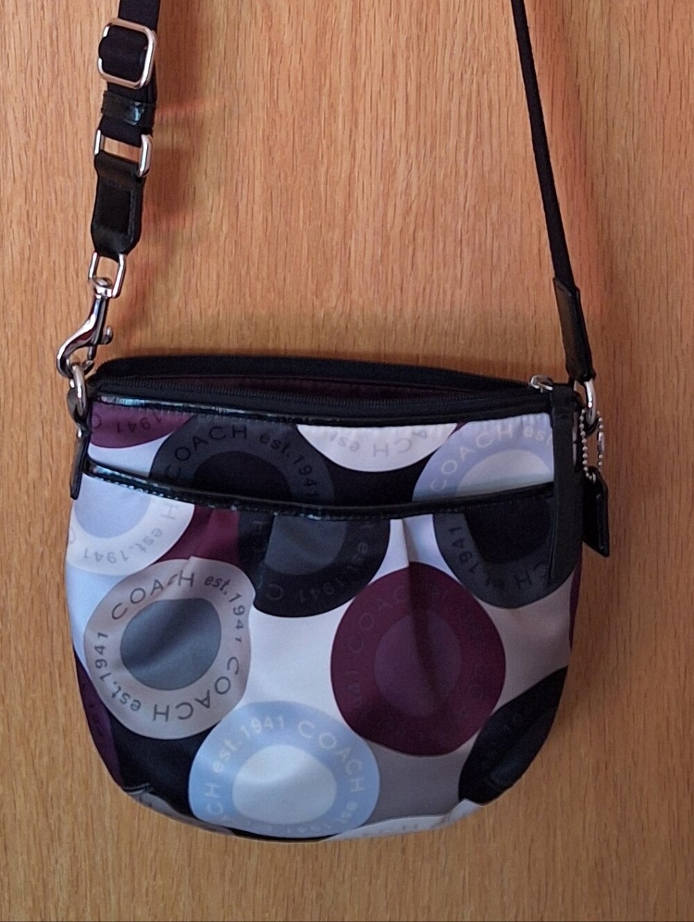 Coach Signature Snap Head Crossbody Handbag Messenger Bag Hangtag